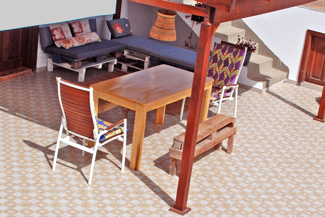 Terrace apartment outside (3)